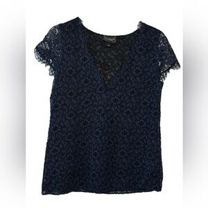 ST JOHN COUTURE V-Neck Navy Blue Lace Top - Size 8